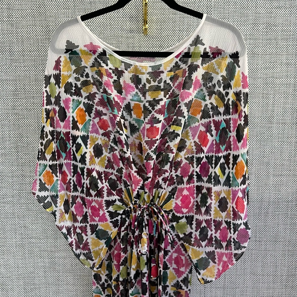 Calypso NEW with tags! ⭐️ Sheer silk cover up